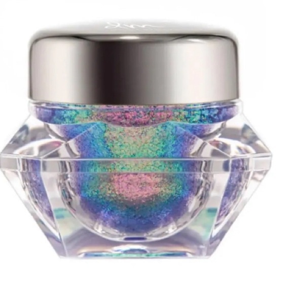 Danessa Myricks Infinite Chrome Flakes 2 Pk - NIB - Picture 6 of 12